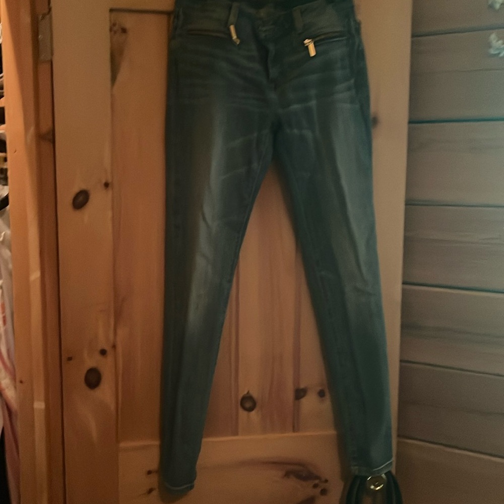 micheal kors jeans zipper pocket in the front